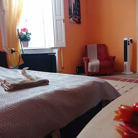 Maros Utcai Apartament *